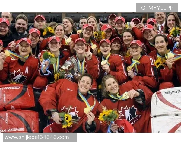 女子冰球集训动态更新备战国际赛事展现团队风采与实力提升